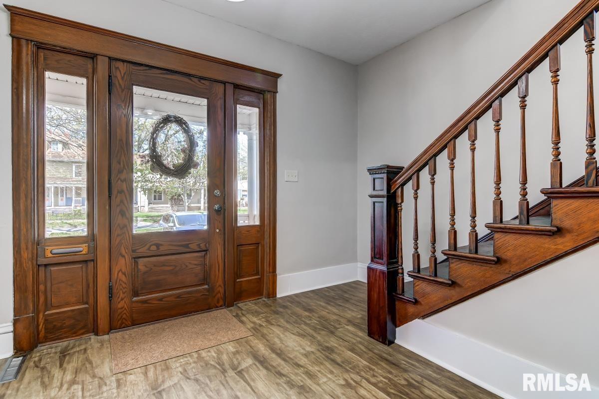 808 South MacArthur Boulevard Springfield, IL 62704 - Photo 6 of 34 Gallery Image 6