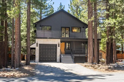 $1,199,000 | 235 Forest Trail, Unit 5, Mammoth Lakes, CA 93546