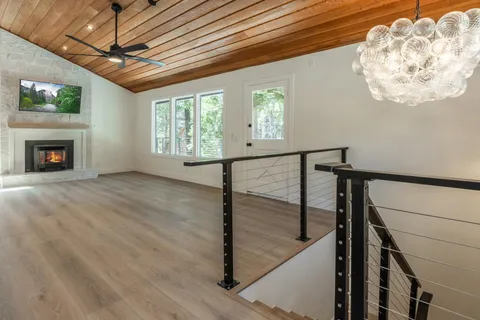 $1,199,000 | 235 Forest Trail, Unit 5, Mammoth Lakes, CA 93546