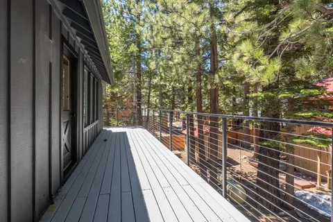 $1,199,000 | 235 Forest Trail, Unit 5, Mammoth Lakes, CA 93546