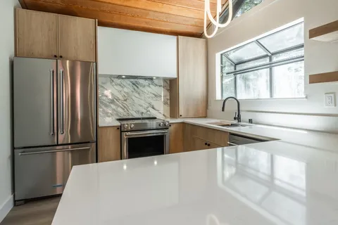 $1,199,000 | 235 Forest Trail, Unit 5, Mammoth Lakes, CA 93546