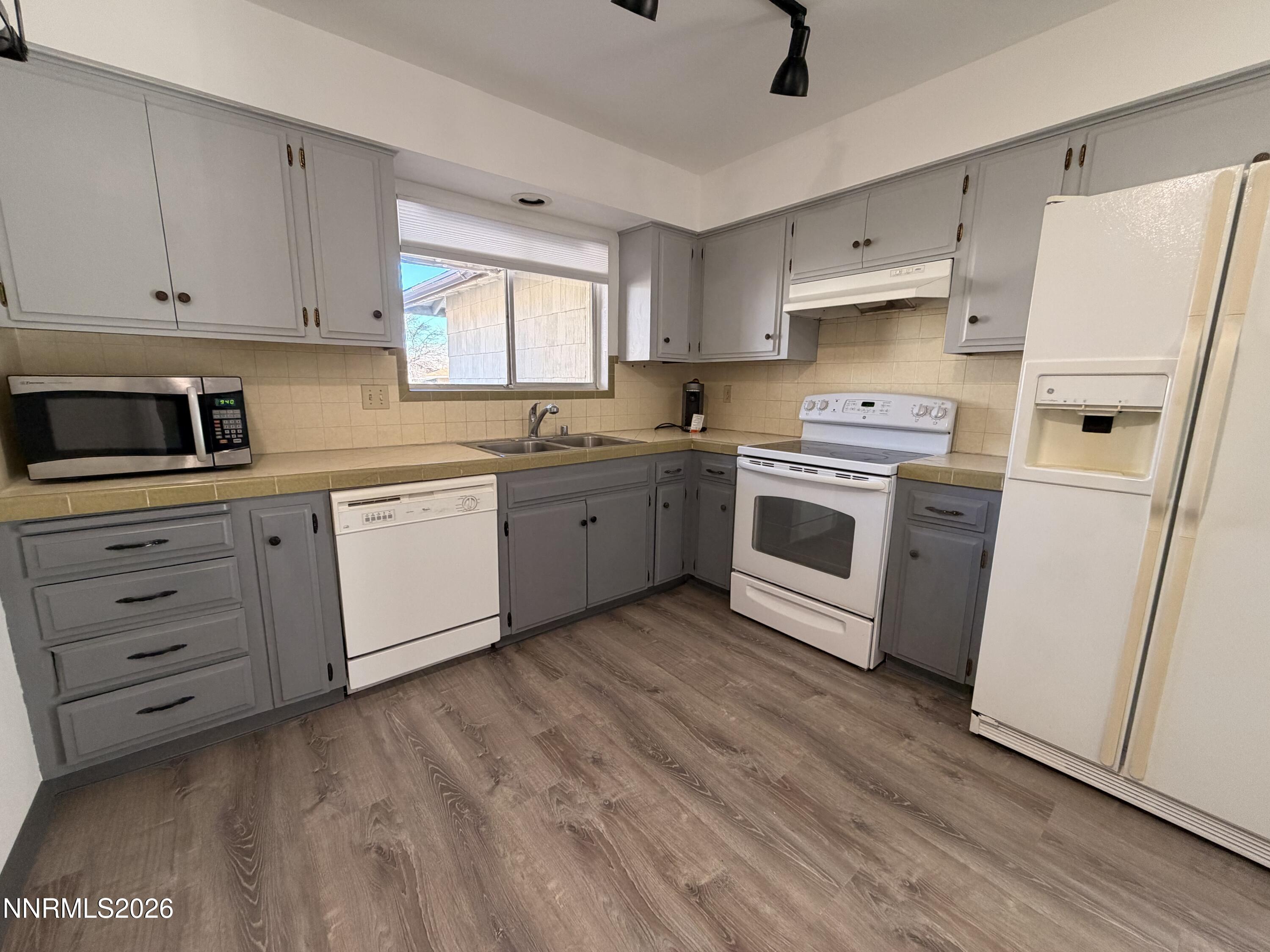 2030 Prince Way Reno, NV 89503 - Photo 7 of 24 2026-01-26 09.41.23