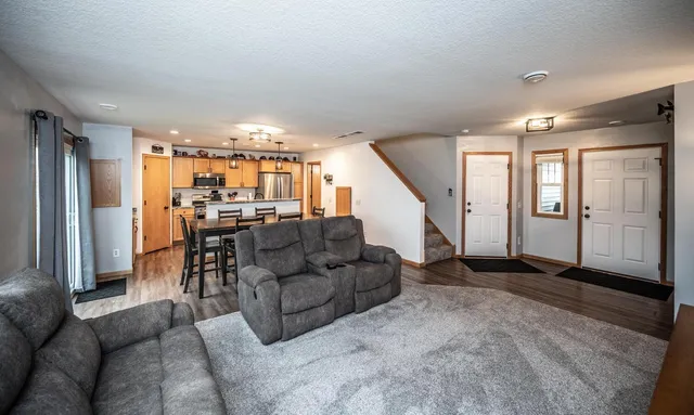 $280,000 | 25830 Oriole Street, Elko New Market, MN 55054