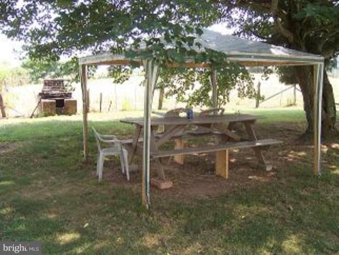 3307 Unger Road Taneytown, MD 21787 - Photo 12 of 13 Back yard