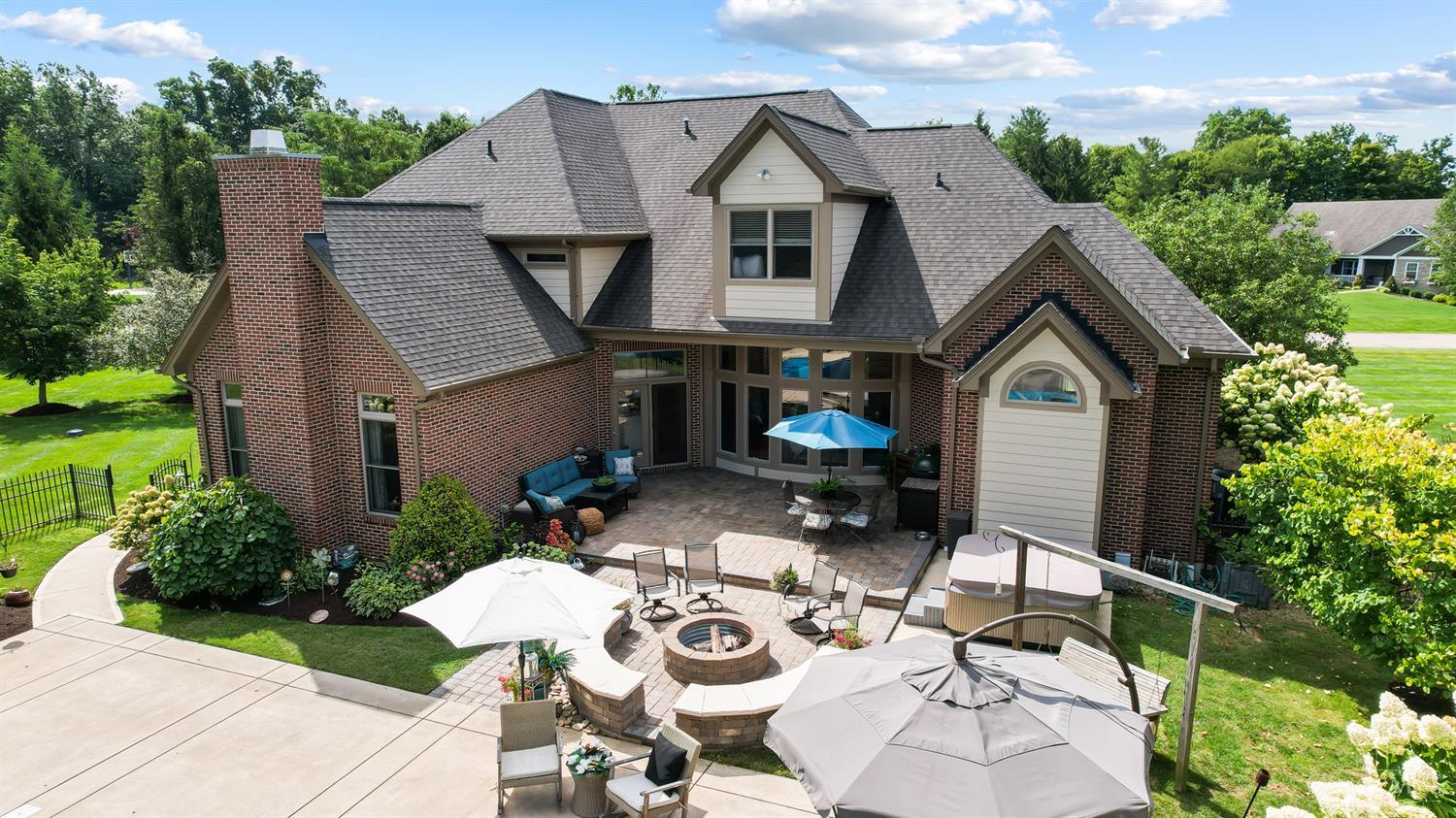 470 Baxter Road Loveland, OH 45140 - Photo 4 of 99 Gallery Image 4