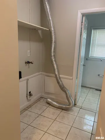 $1,199 | 6411 North Randwick Road, Peoria, IL 61615