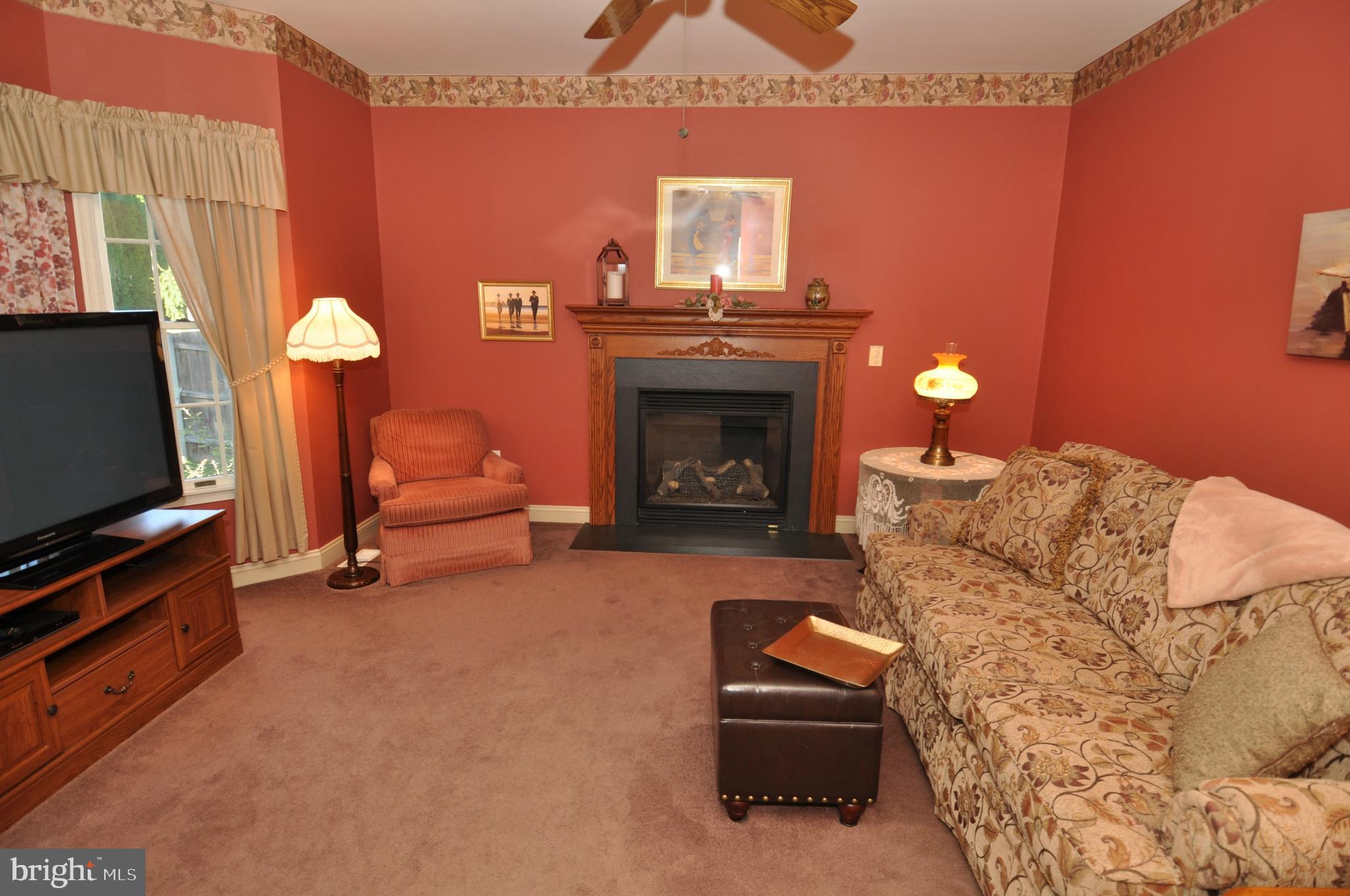 9 Cobblestone Court Columbus, NJ 08022 - Photo 12 of 37