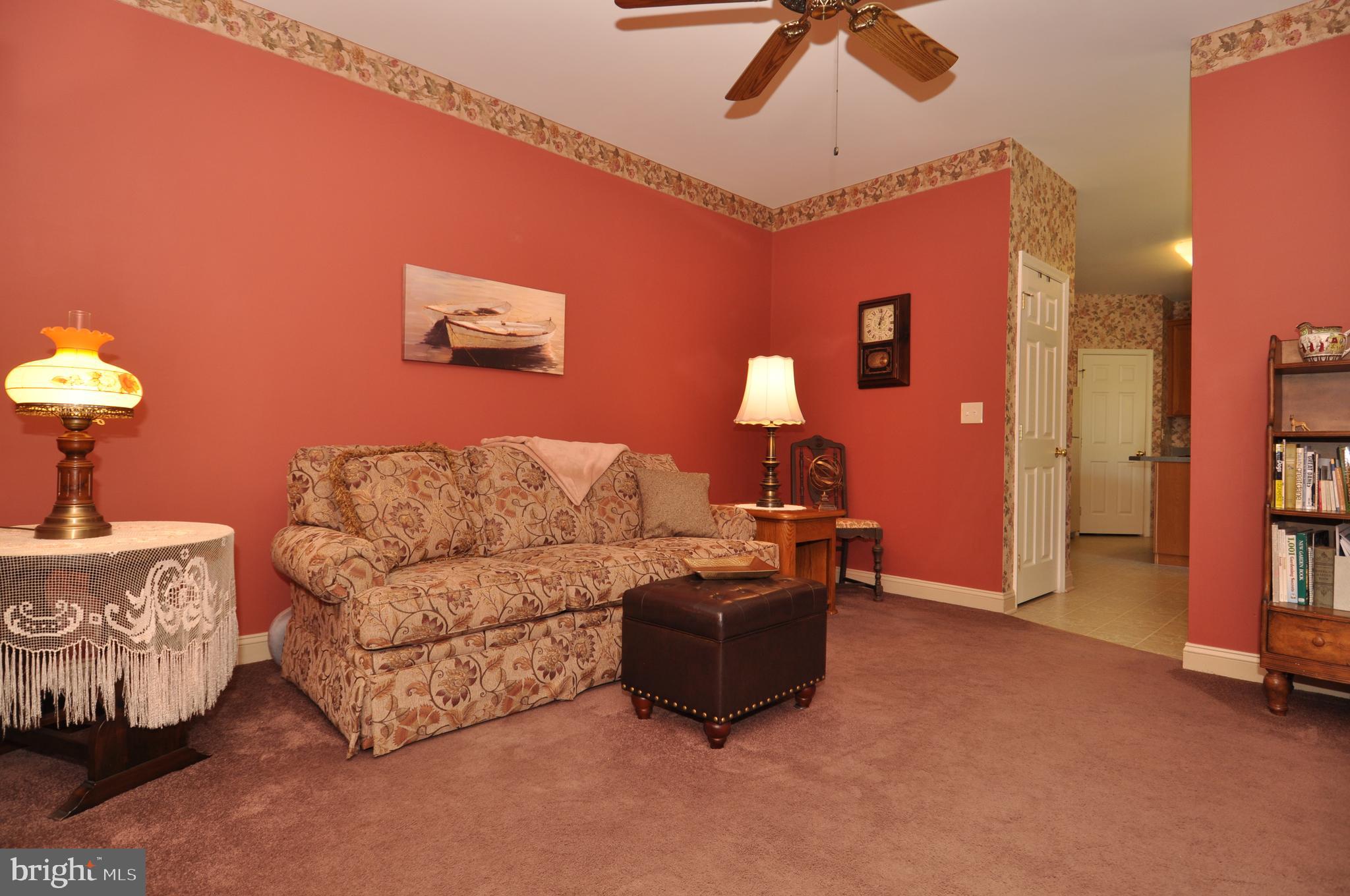 9 Cobblestone Court Columbus, NJ 08022 - Photo 13 of 37