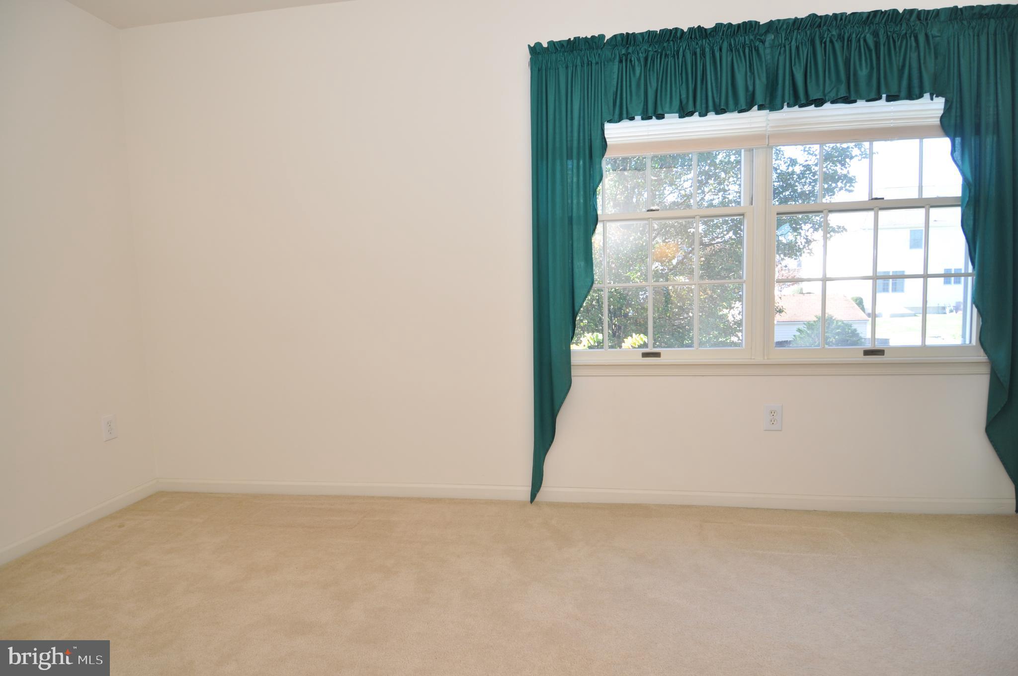 9 Cobblestone Court Columbus, NJ 08022 - Photo 18 of 37