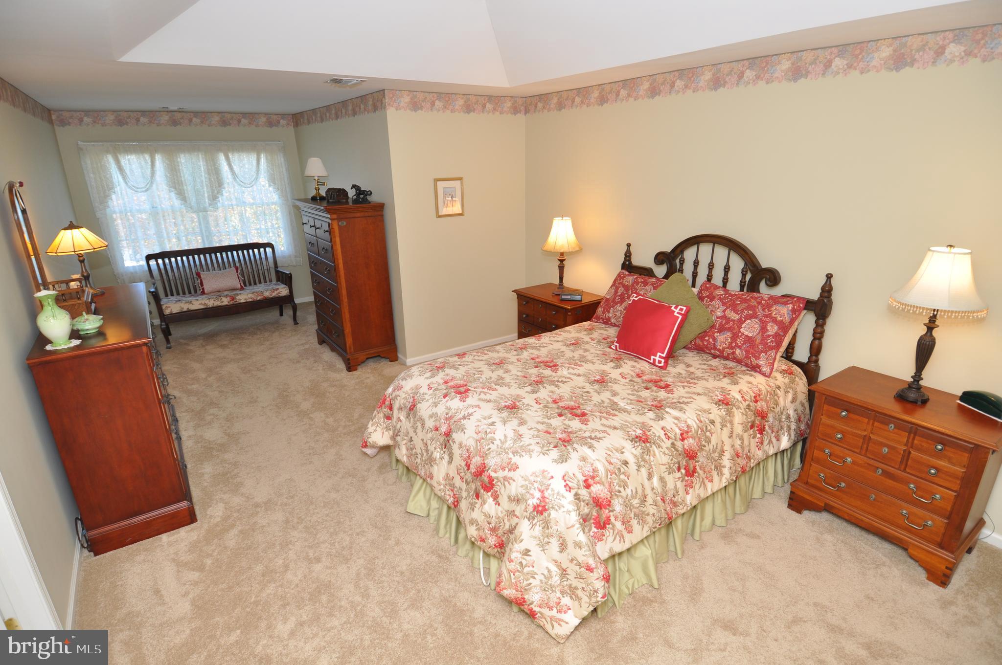 9 Cobblestone Court Columbus, NJ 08022 - Photo 21 of 37