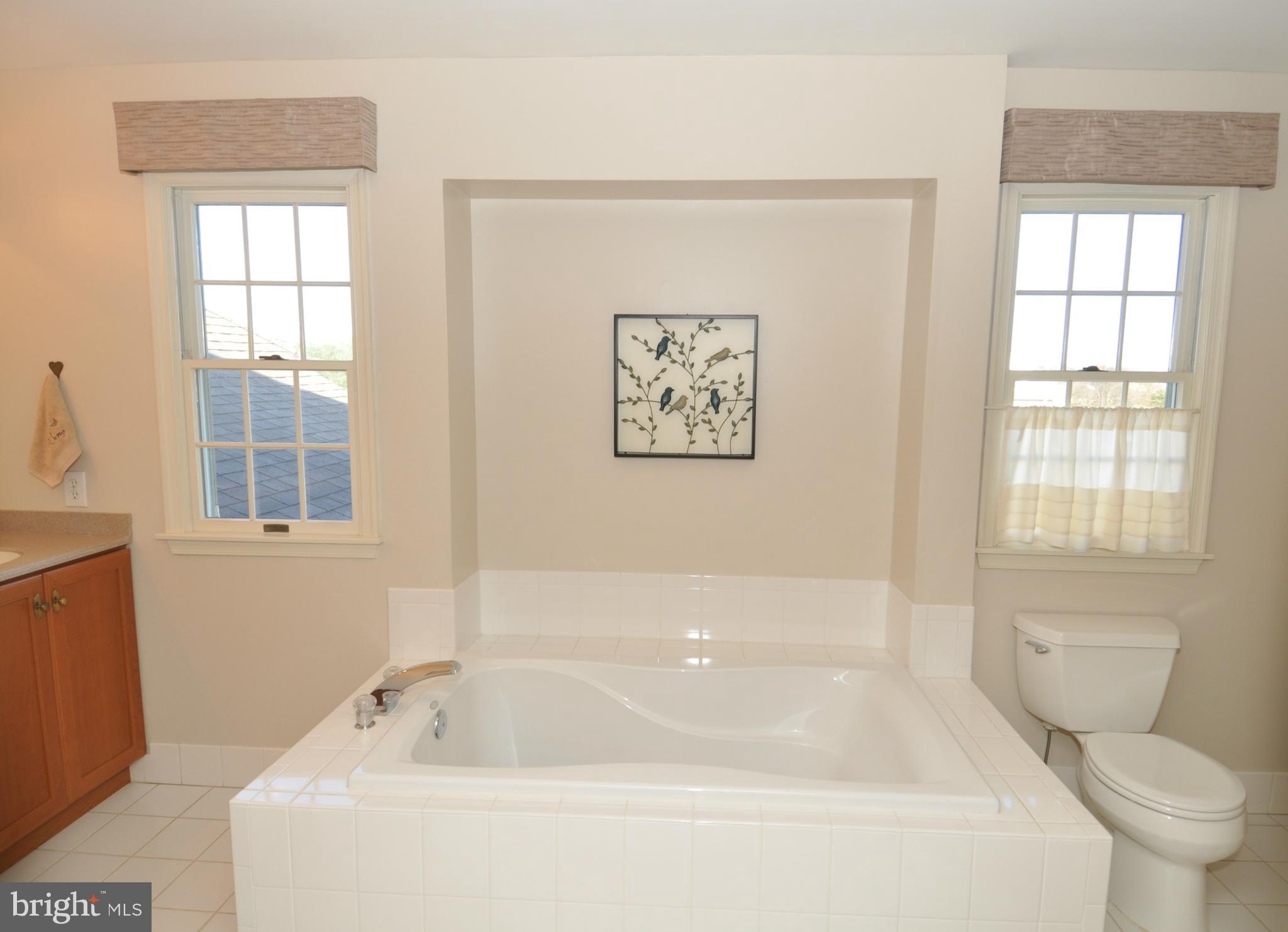 9 Cobblestone Court Columbus, NJ 08022 - Photo 23 of 37