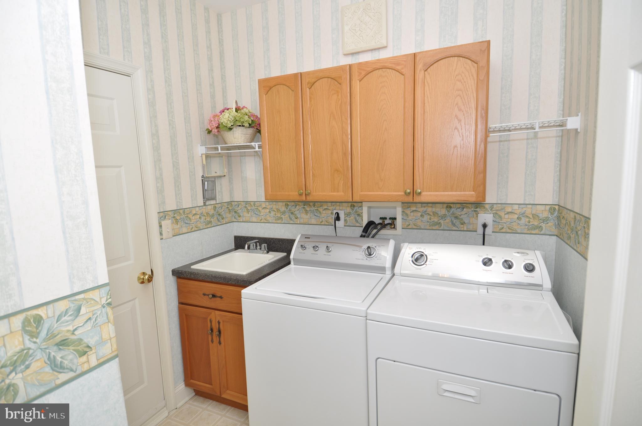9 Cobblestone Court Columbus, NJ 08022 - Photo 27 of 37