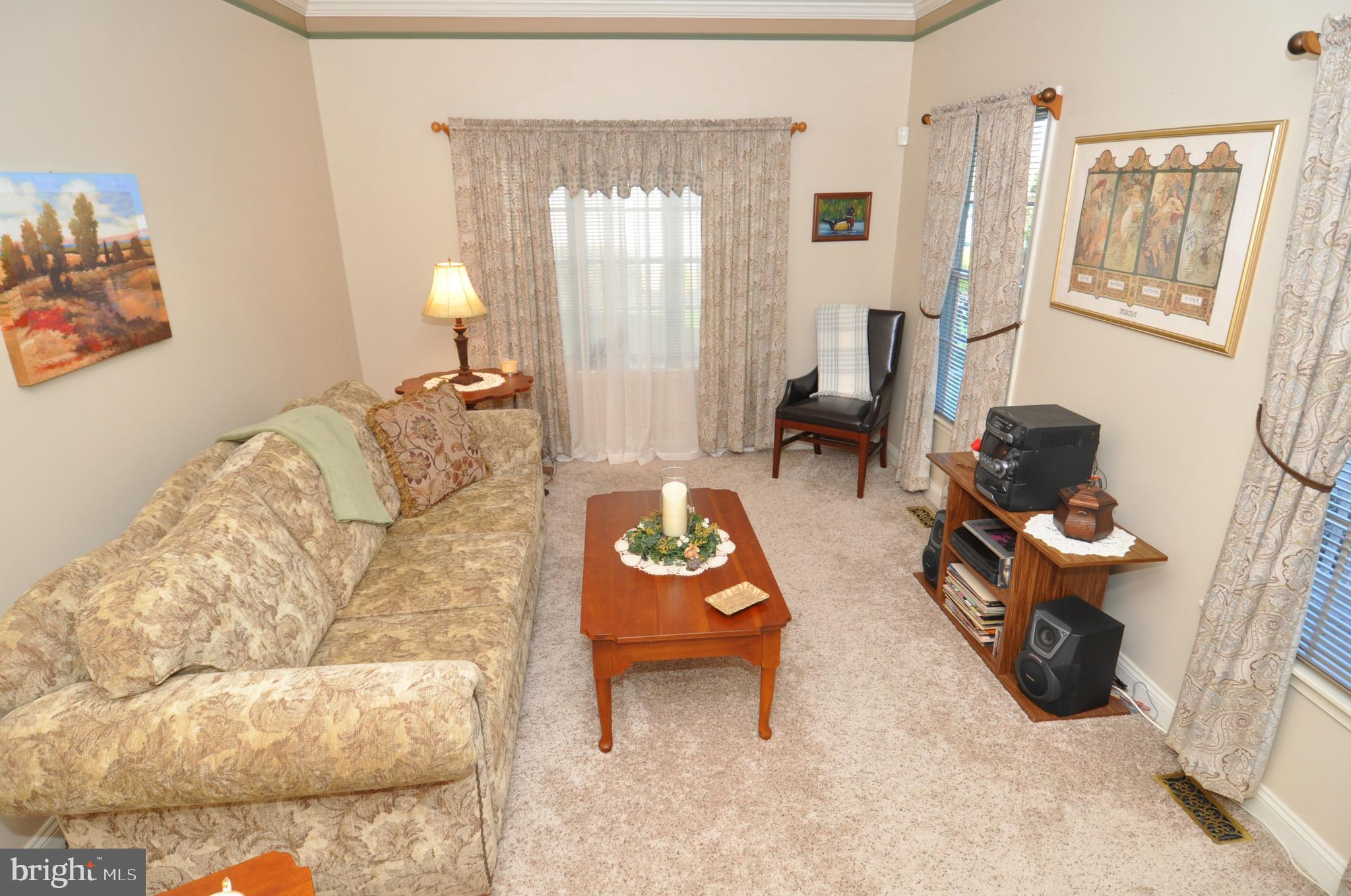 9 Cobblestone Court Columbus, NJ 08022 - Photo 6 of 37
