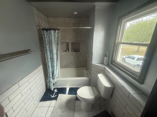 2310 Feddie Davis Road Ramer, TN 38367 - Photo 35 of 38 Full bath with toilet and shower / bathtub combination with curtain