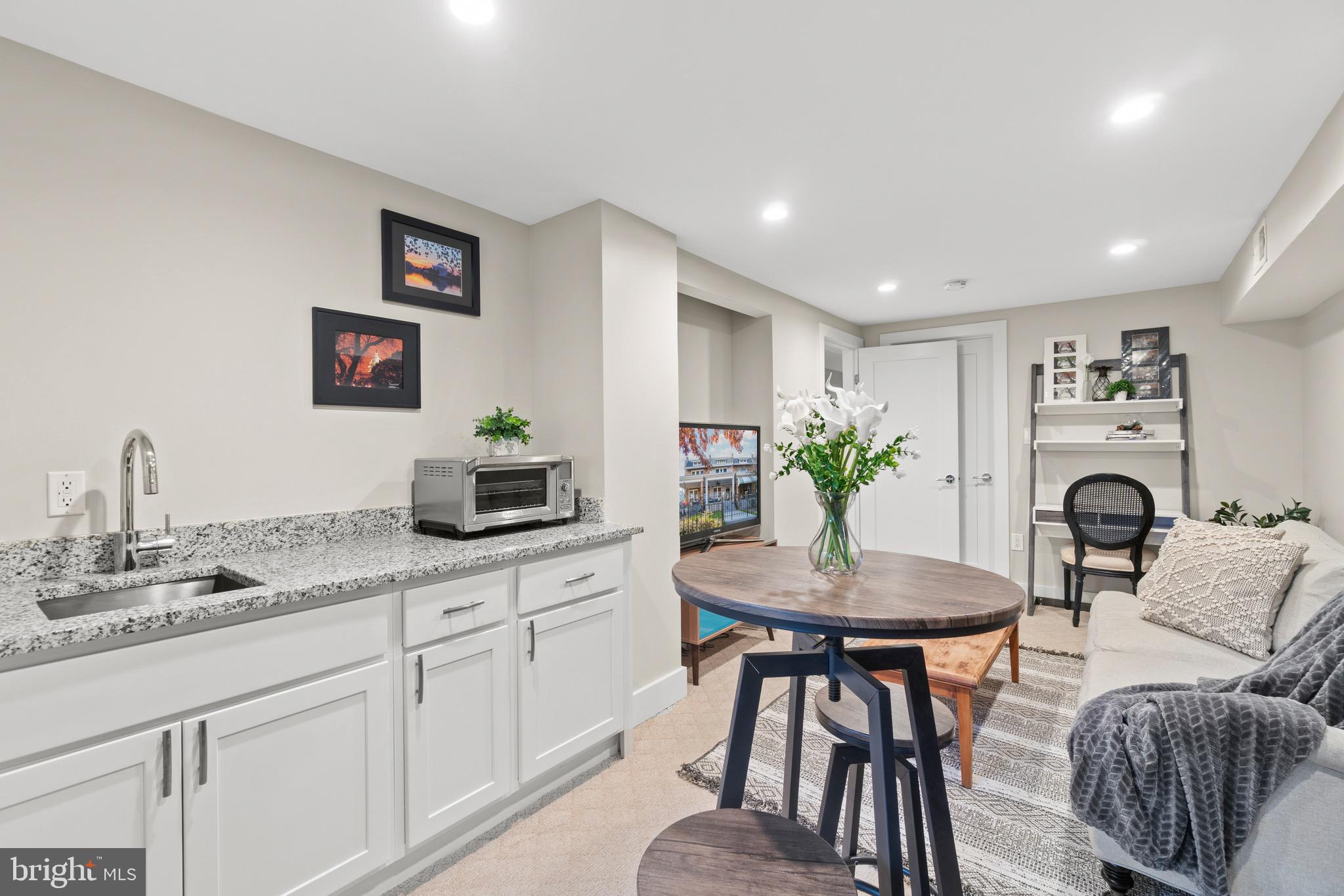 314 17th Place Northeast Washington, DC 20002 - Photo 28 of 30 Lower level family room with wet bar