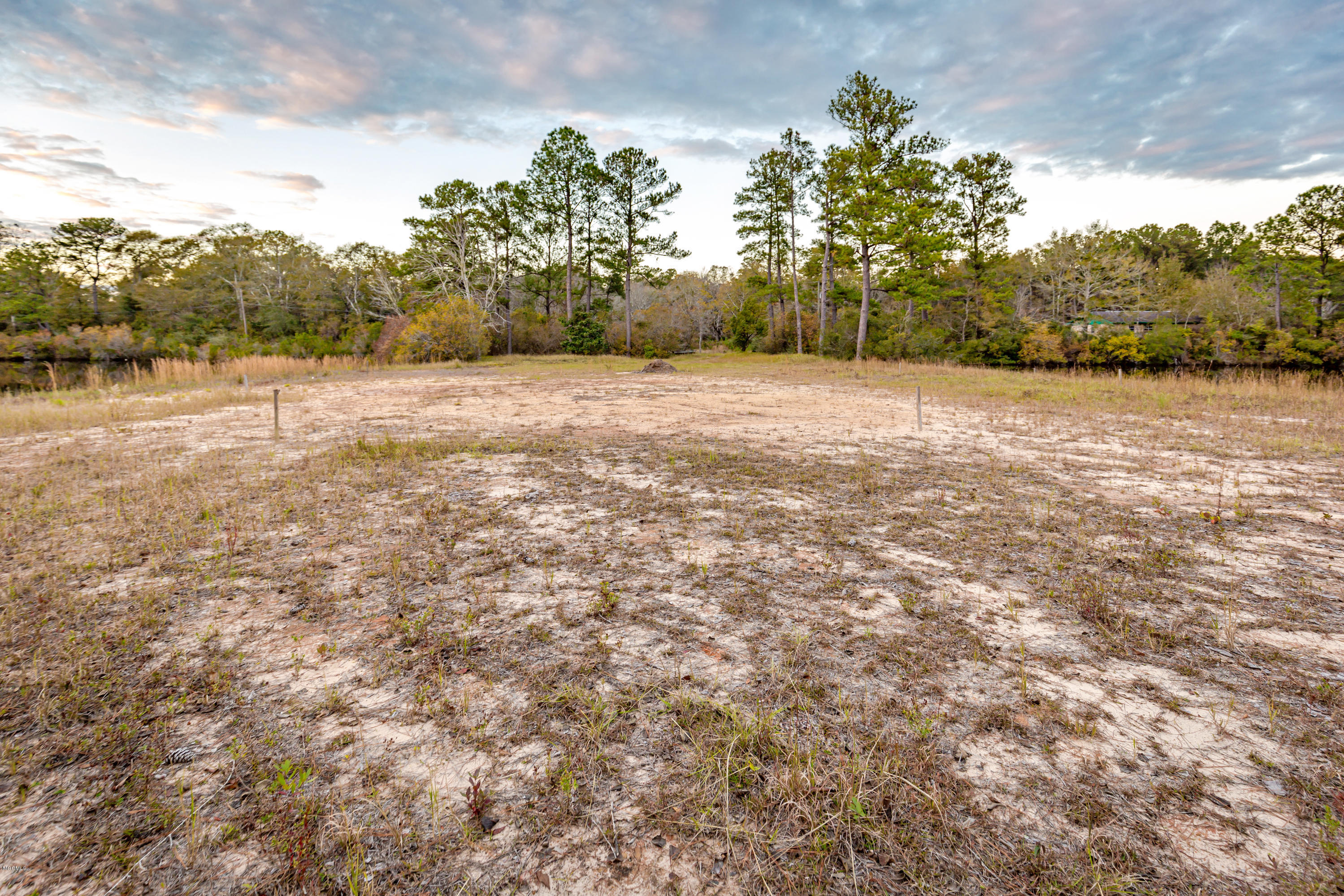 6012 East Lake Road Vancleave, MS 39565 - Photo 4 of 37 IMG_8270