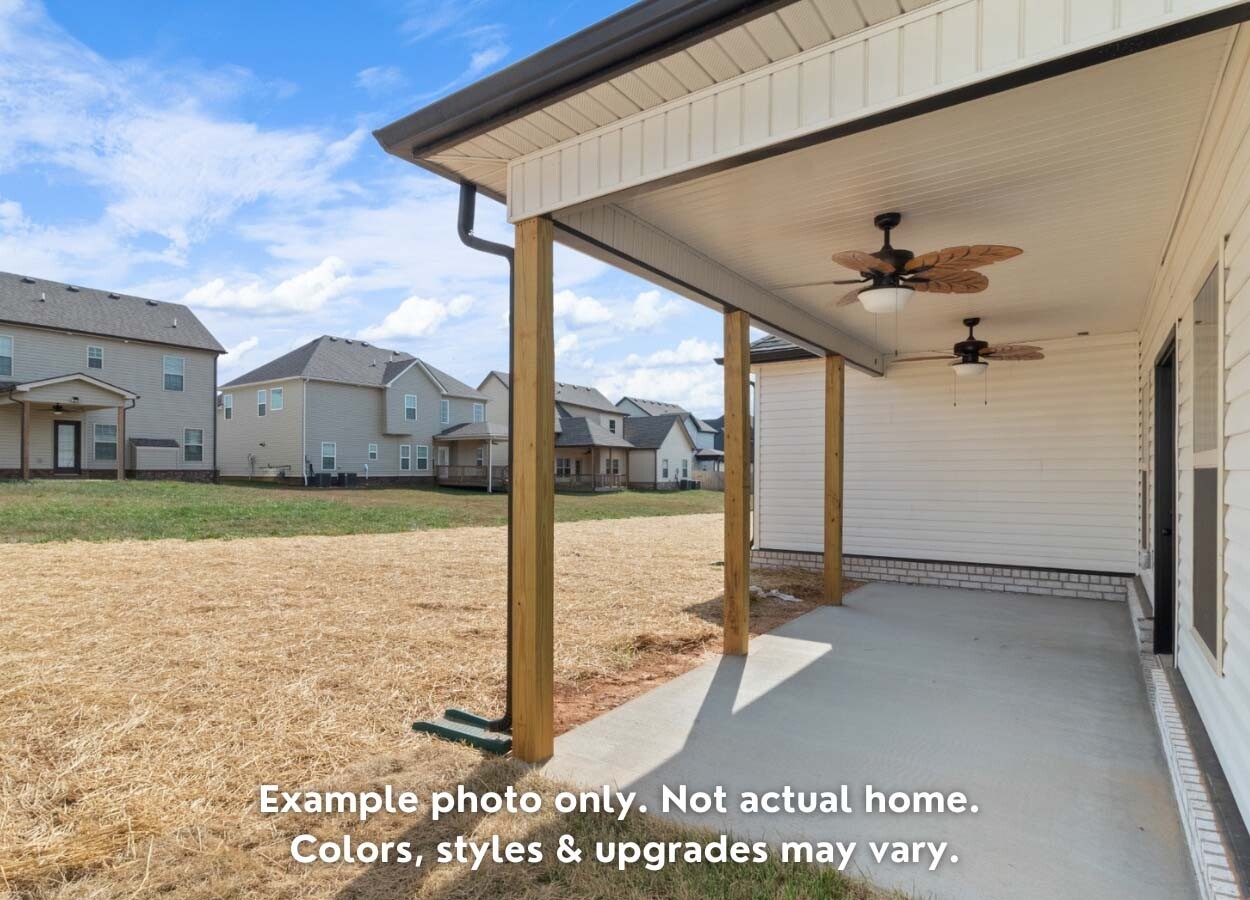 637 Woodrush Drive Clarksville, TN 37040 - Photo 31 of 35