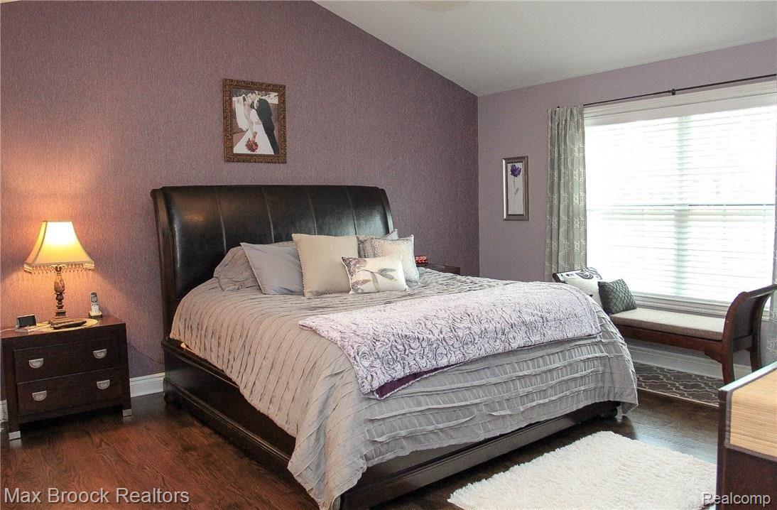 2165 Yorkshire Road Birmingham, MI 48009 - Photo 25 of 38 IMG_3448.jpg