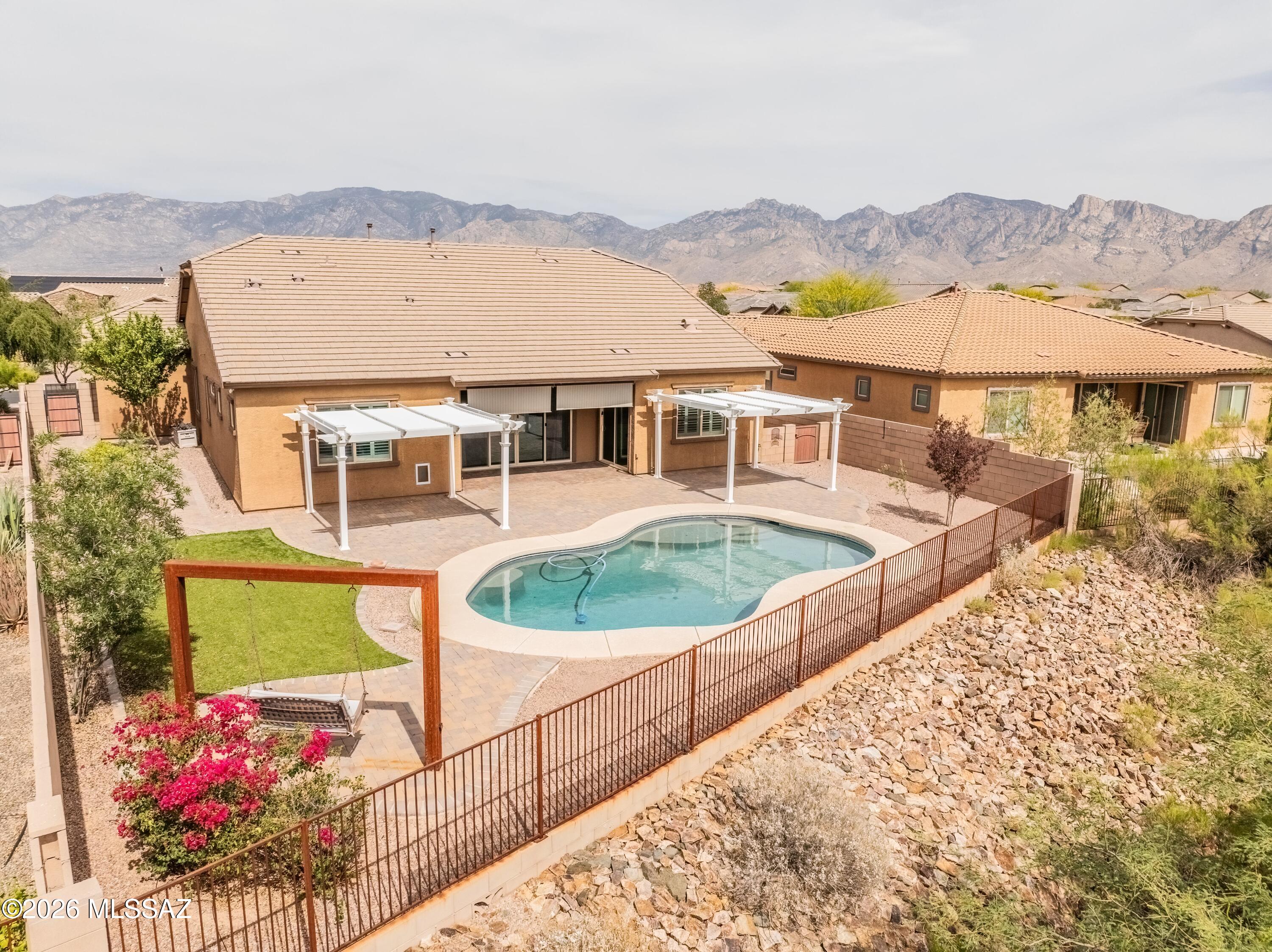 12947 North Morgan Ranch Road Oro Valley, AZ 85755 - Photo 1 of 50