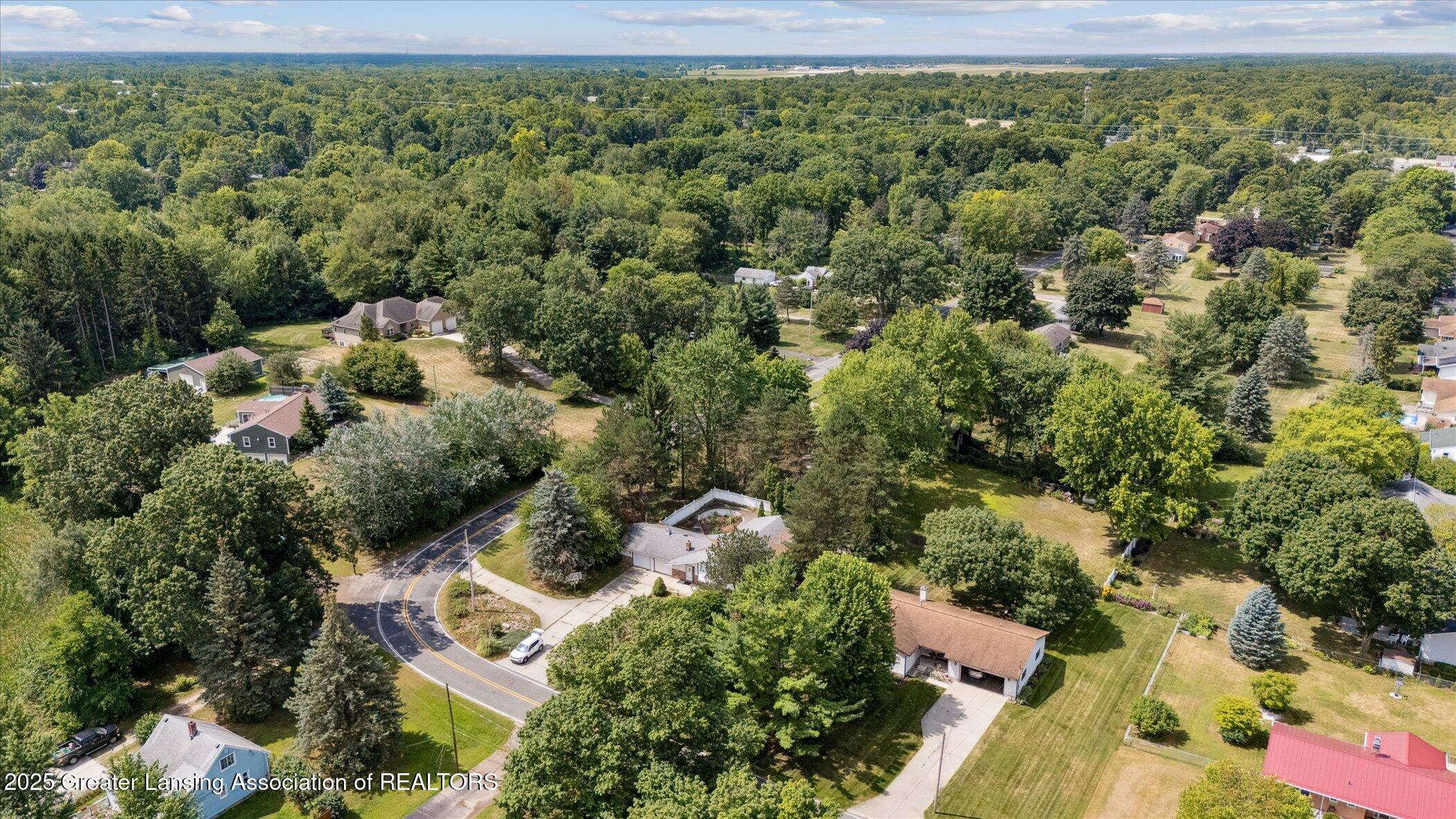 15480 Boichot Road Lansing, MI 48906 - Photo 53 of 55 53-15480-Boichot-Rd-Lansing-MI-48906-Win