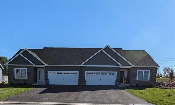 $442,000 | 5850 Monarch Drive, Farmington, NY 14425