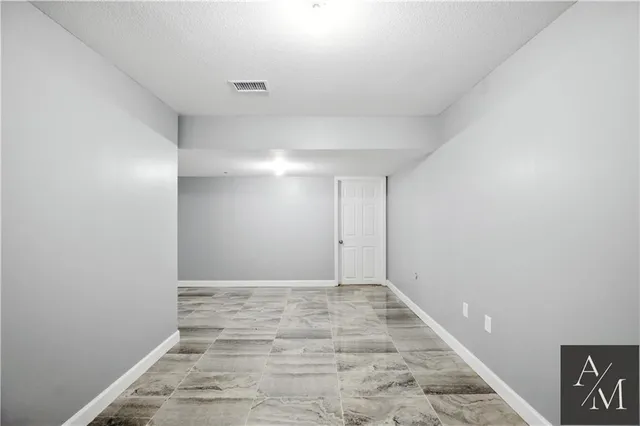 $599,900 | 10838 North Bristol Avenue, Kansas City, MO 64156