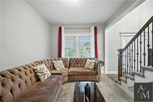 $599,900 | 10838 North Bristol Avenue, Kansas City, MO 64156