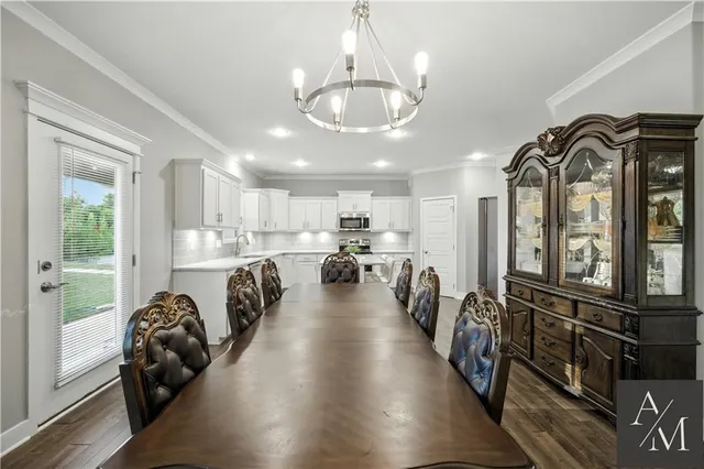 $599,900 | 10838 North Bristol Avenue, Kansas City, MO 64156