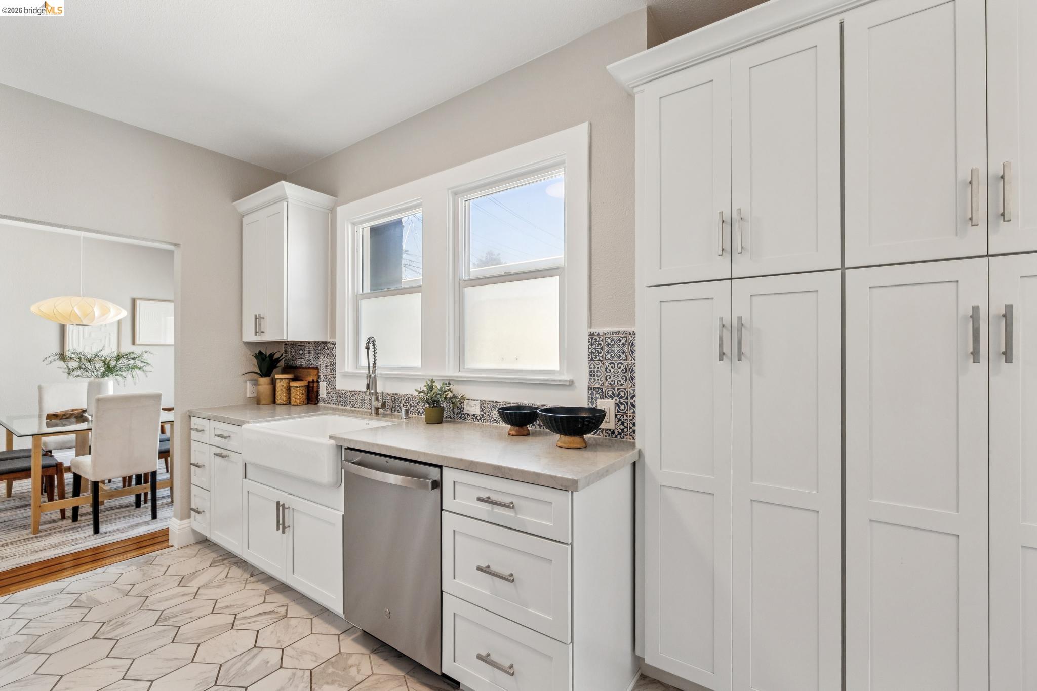 1108 Dwight Way Berkeley, CA 94702 - Photo 22 of 60