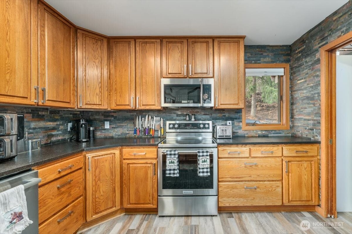 652 Meadows Drive North Wenatchee, WA 98801 - Photo 10 of 40