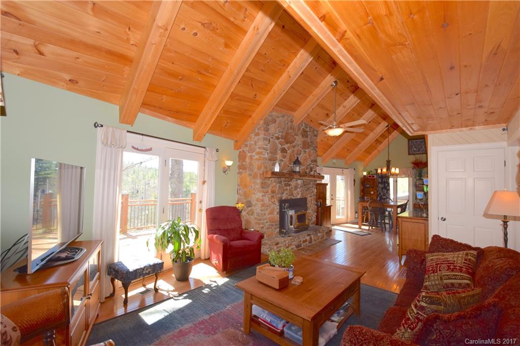 75 Blue Heaven Terrace Road Spruce Pine, NC 28777 - Photo 2 of 23 Gallery Image 2