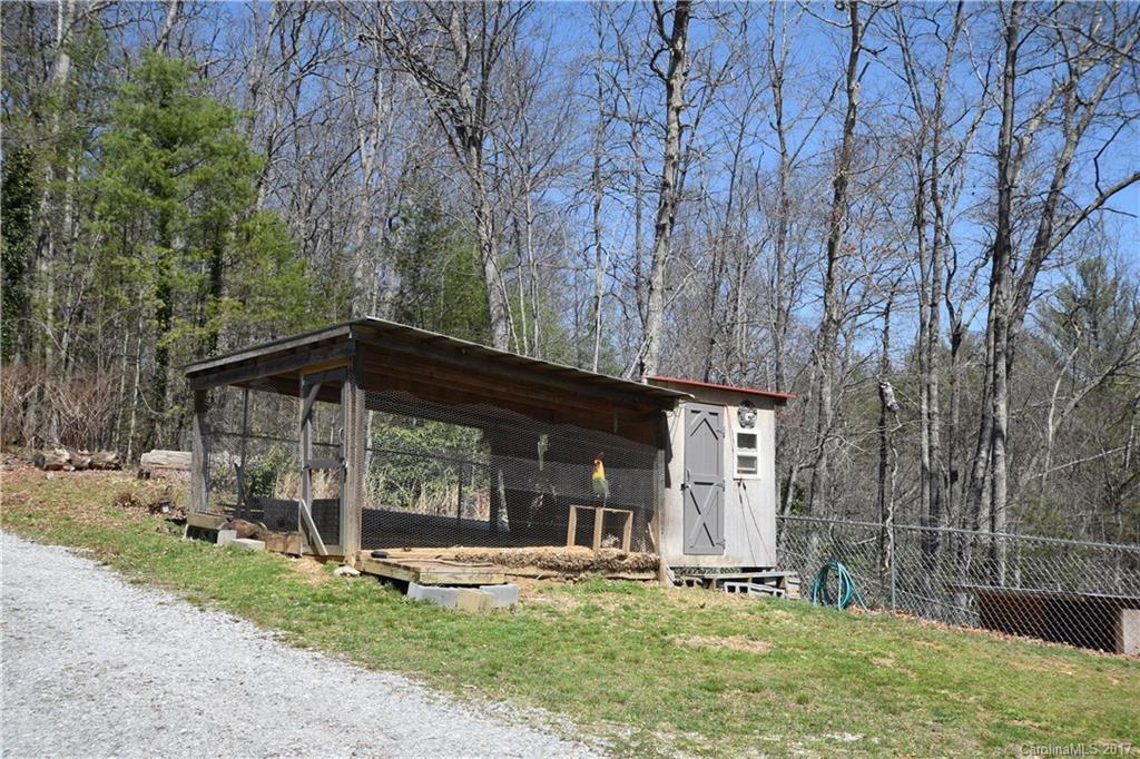 75 Blue Heaven Terrace Road Spruce Pine, NC 28777 - Photo 20 of 23 Gallery Image 20