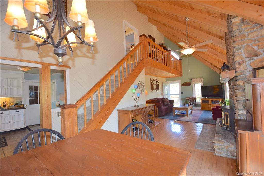 75 Blue Heaven Terrace Road Spruce Pine, NC 28777 - Photo 7 of 23 Gallery Image 7