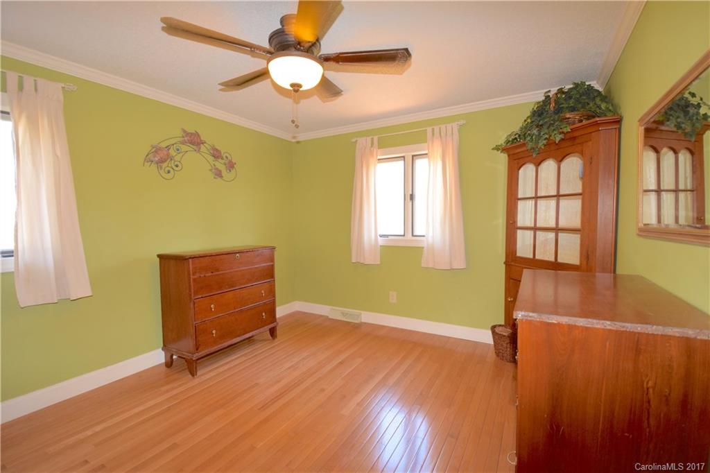 75 Blue Heaven Terrace Road Spruce Pine, NC 28777 - Photo 8 of 23 Gallery Image 8