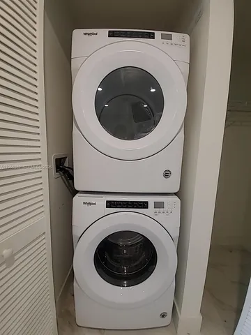 $325,000 | 2000 Metropica Way, Unit 412, Sunrise, FL 33323