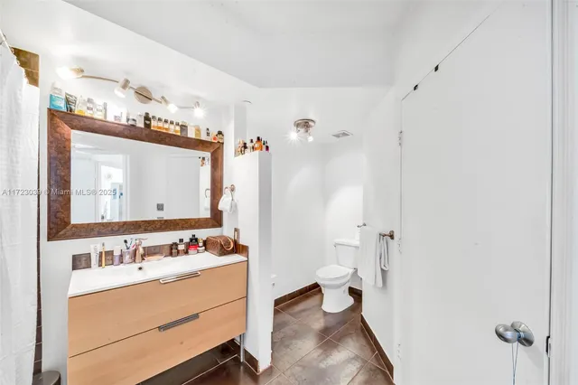 $800,000 | 1330 West Avenue, Unit 1904, Miami Beach, FL 33139