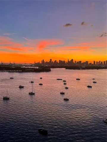 $800,000 | 1330 West Avenue, Unit 1904, Miami Beach, FL 33139