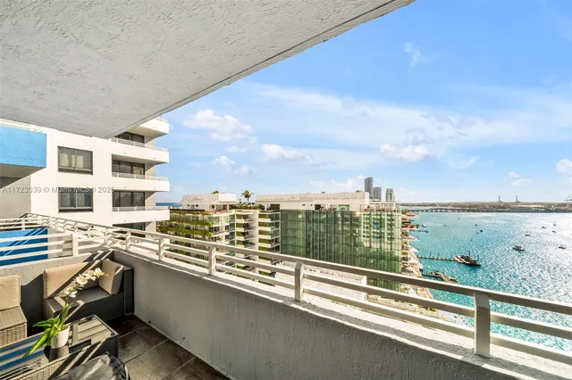 $800,000 | 1330 West Avenue, Unit 1904, Miami Beach, FL 33139