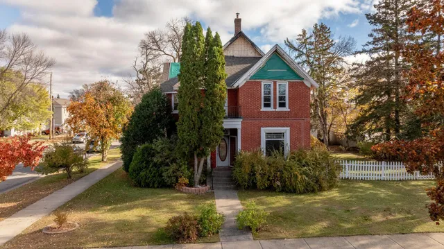 $43,900 | 224 North 5th Street, Brainerd, MN 56401