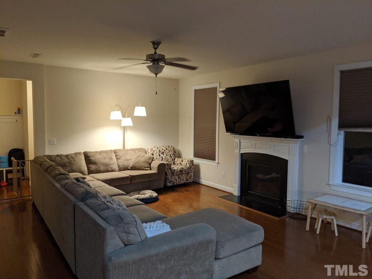 716 Maple Brook Road Fuquay-Varina, NC 27526 - Photo 3 of 8 Gallery Image 3