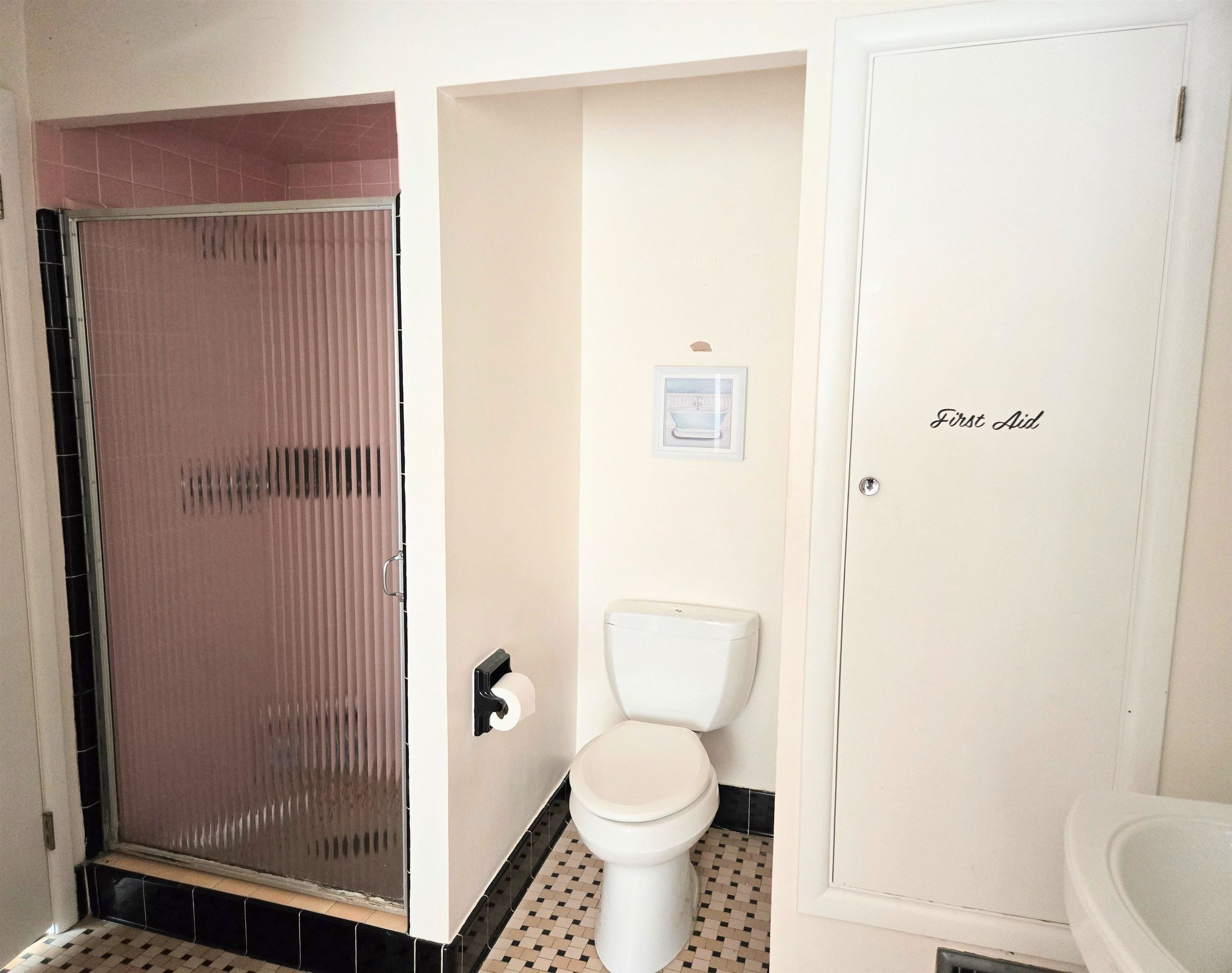 843 Wilson Street Manitowoc, WI 54220 - Photo 7 of 32