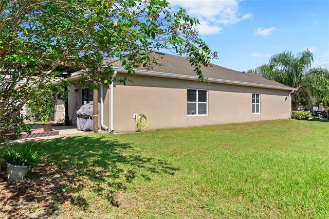 a front view of house with yard