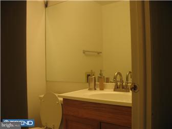 9550 State Rd., Unit 51A Philadelphia, PA 19114 - Photo 12 of 12 Bathroom