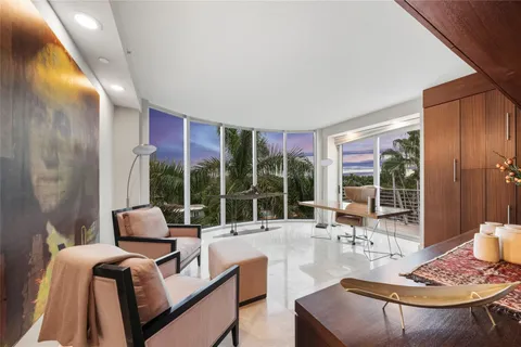 $2,400,000 | 301 Hendricks Isle, Unit 10, Fort Lauderdale, FL 33301