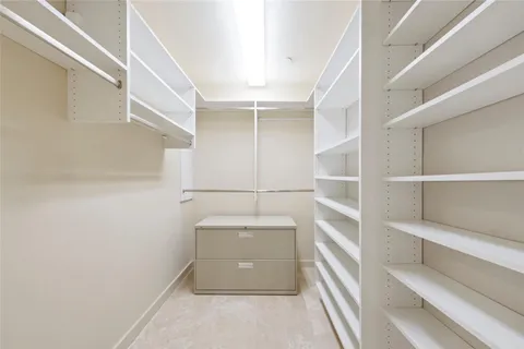 $2,400,000 | 301 Hendricks Isle, Unit 10, Fort Lauderdale, FL 33301