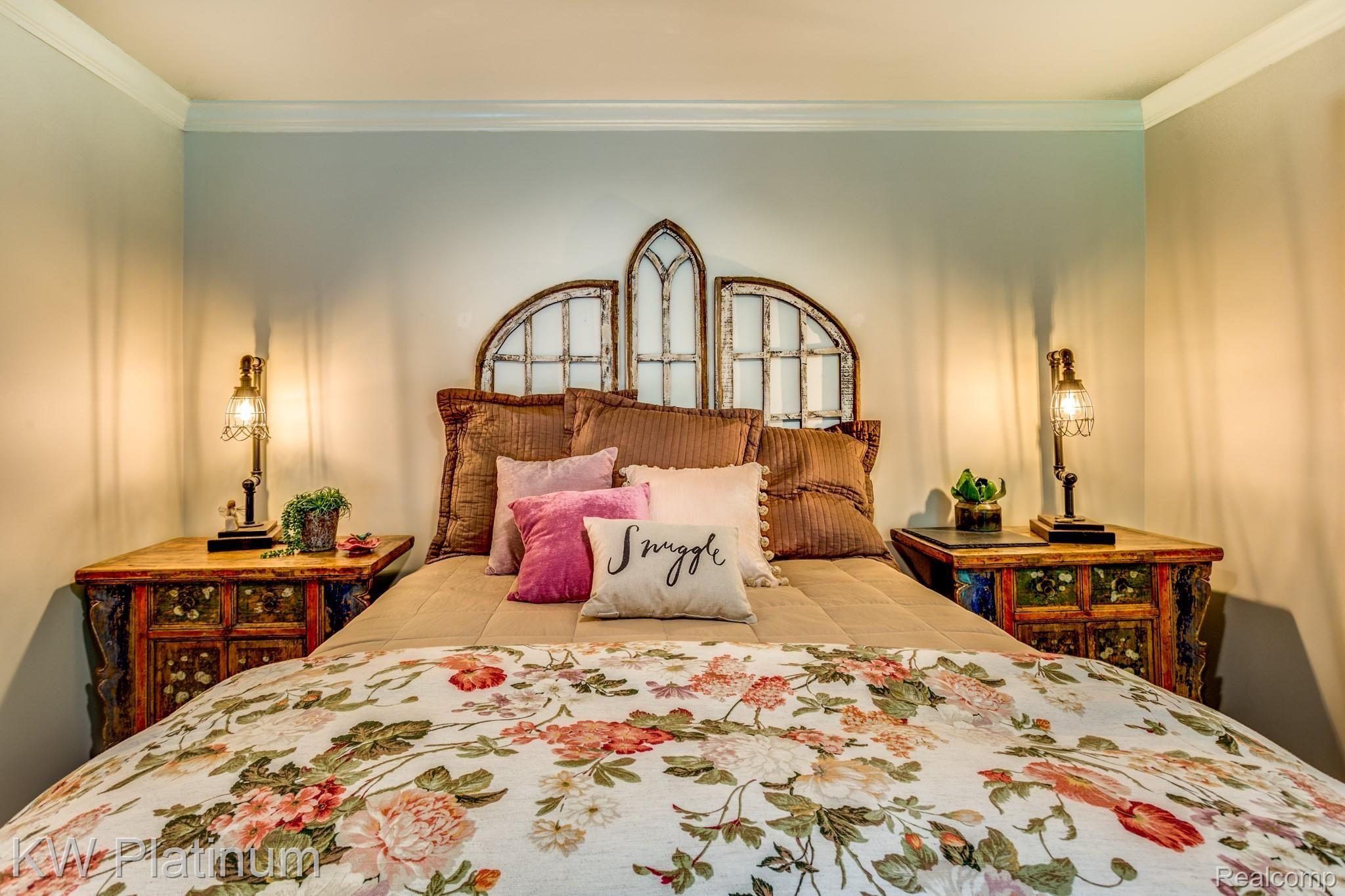 3347 Ruddock Road Avoca, MI 48006 - Photo 14 of 42 master bedroom.JPG