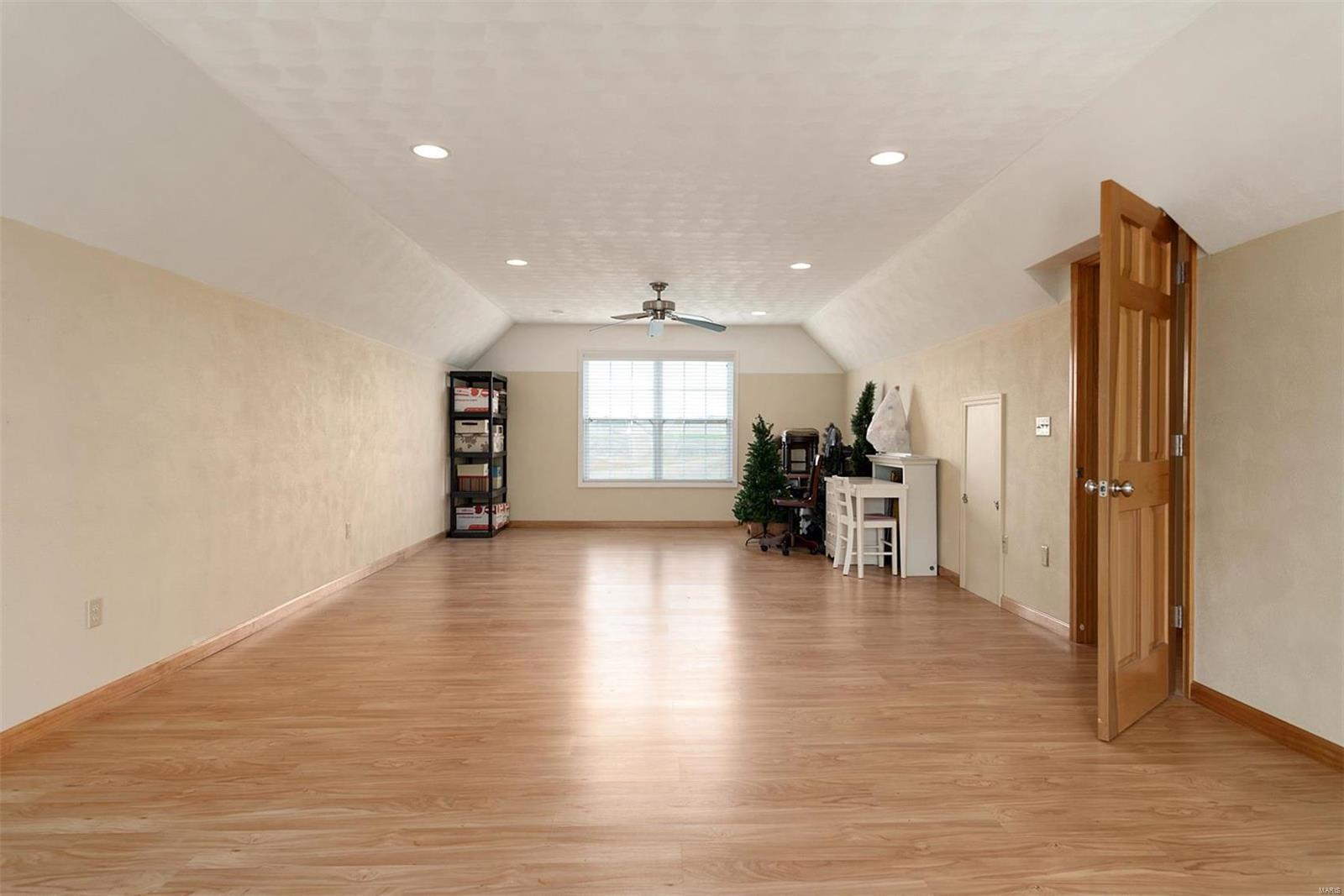 111 Stevenson Road Lebanon, IL 62254 - Photo 50 of 61