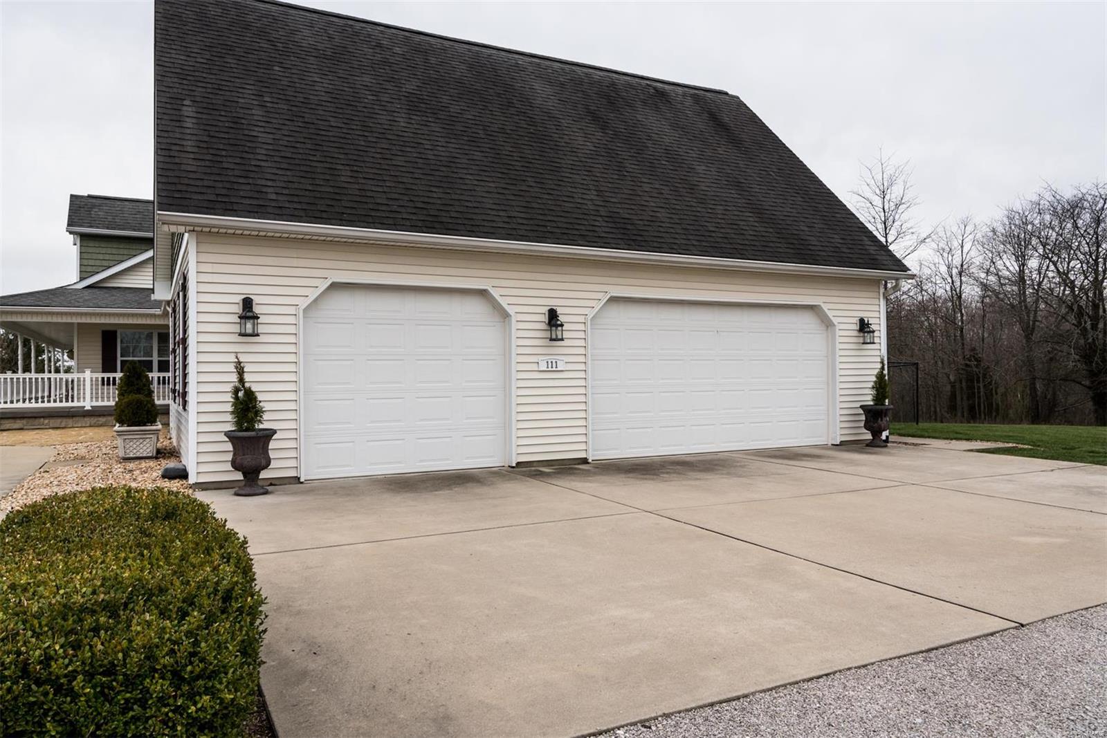 111 Stevenson Road Lebanon, IL 62254 - Photo 10 of 61