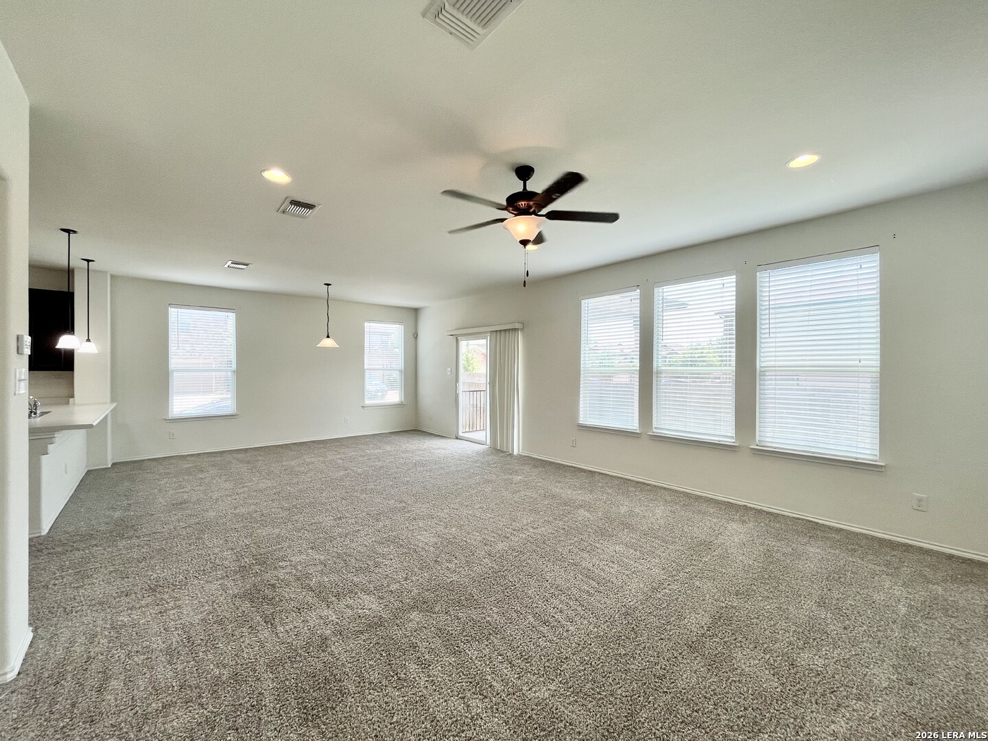 401 Ruby Ritz Universal City, TX 78148 - Photo 20 of 46