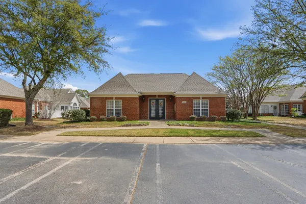 $409,900 | 20 Peyton Ridge Drive, Collierville, TN 38017